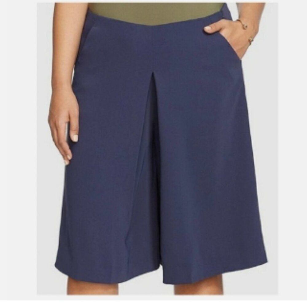 Lauren Ralph Lauren Dressy Tailored Front Pleat Shorts Wide-Leg Navy Blue Size 6